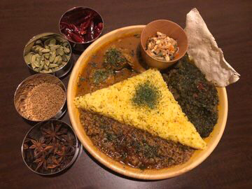 NOMSON CURRY